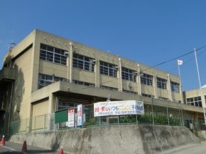 寺田小学校｜京都・滋賀の注文住宅 天然木の家