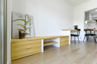 天板ヒノキのテレビボード｜京都・滋賀の注文住宅 天然木の家