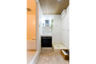 洗面室｜京都・大阪・滋賀のリノベーション 天然木の家