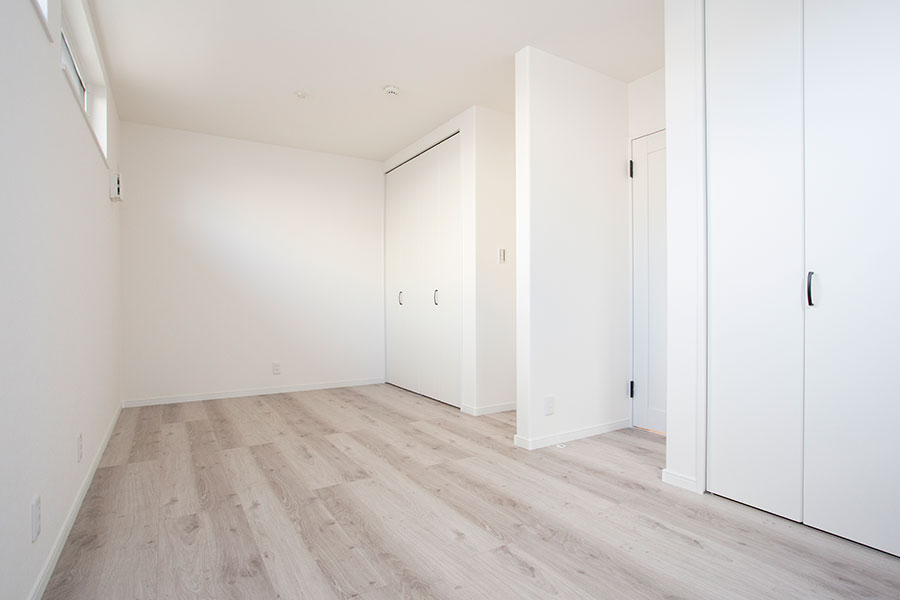 将来的には壁で仕切り2部屋のすることもできる2階のお部屋｜京都・滋賀の注文住宅 天然木の家