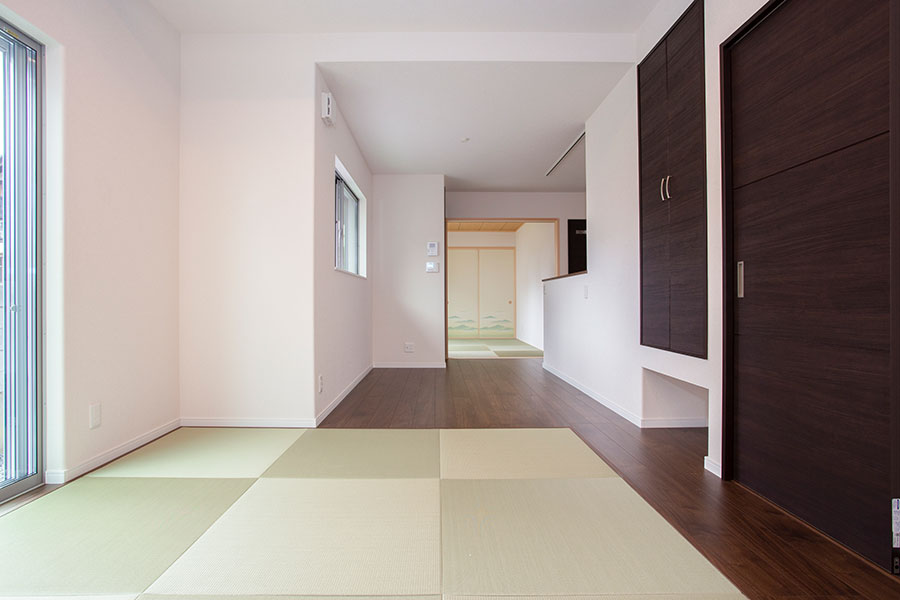 ゆったりと過ごせる畳リビング｜京都・滋賀の注文住宅 天然木の家